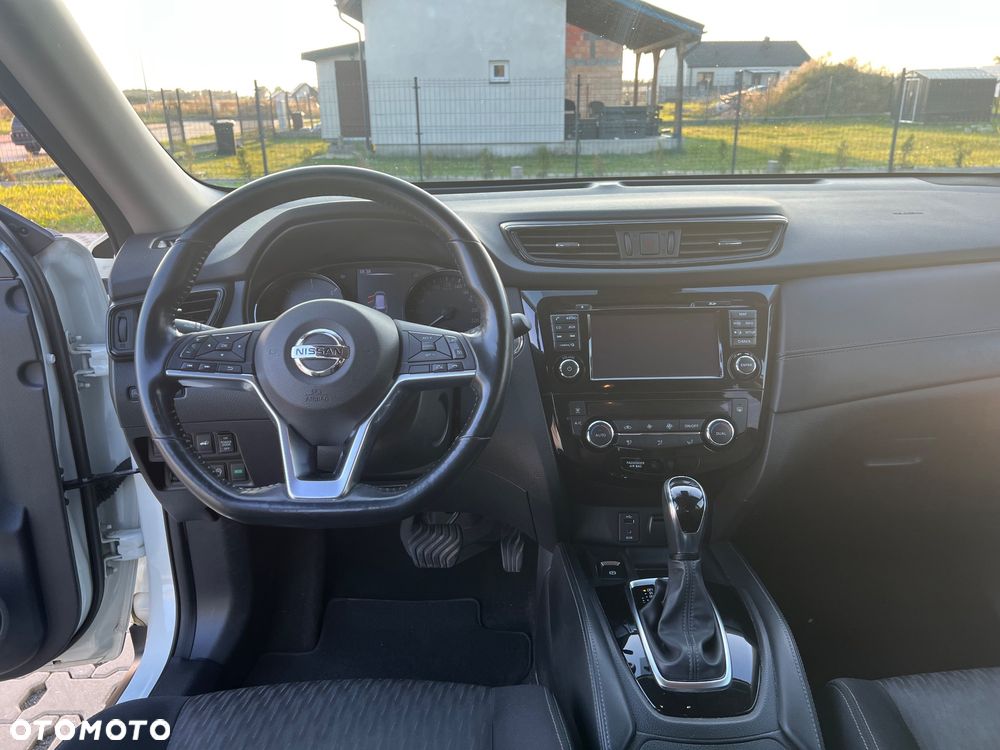 Nissan X-Trail 2.0 dCi Tekna Xtronic 4WD - 23
