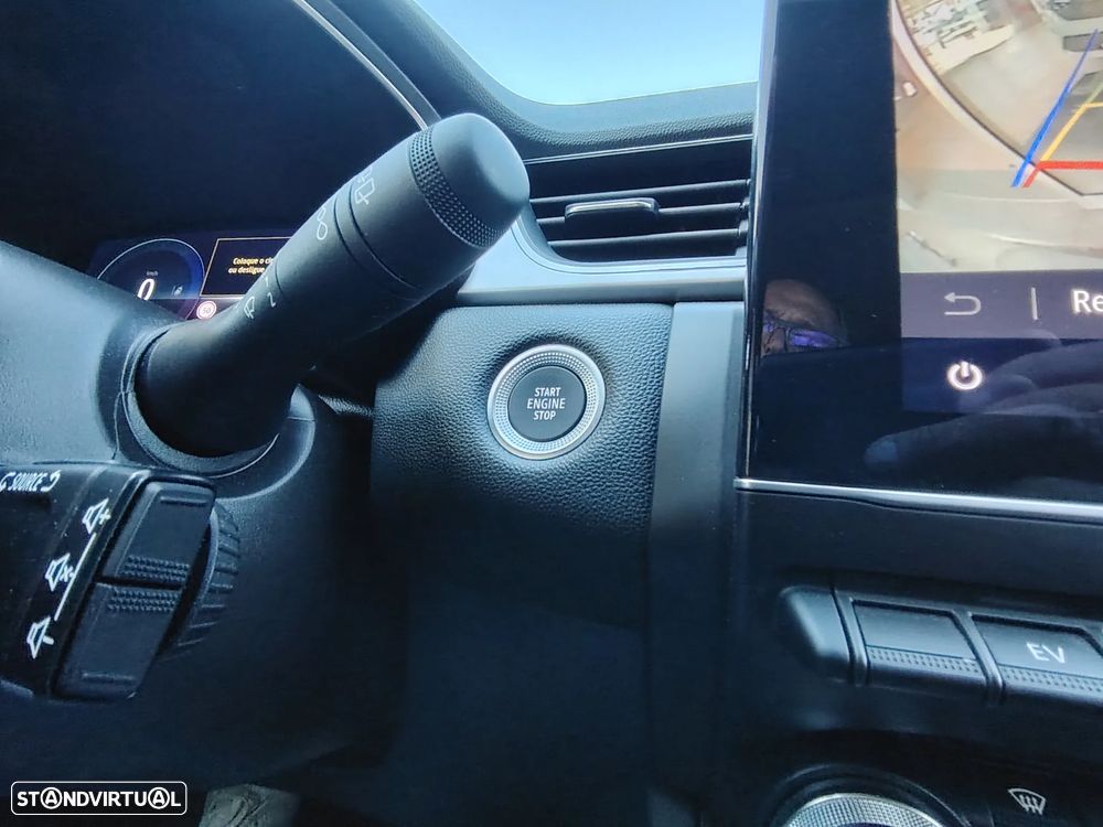 Renault Captur 1.6 E-Tech Full Hybrid Techno - 9