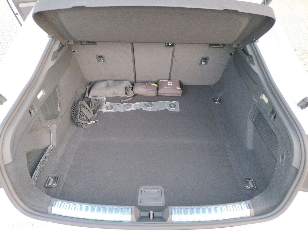 Audi A5 Limousine - 17