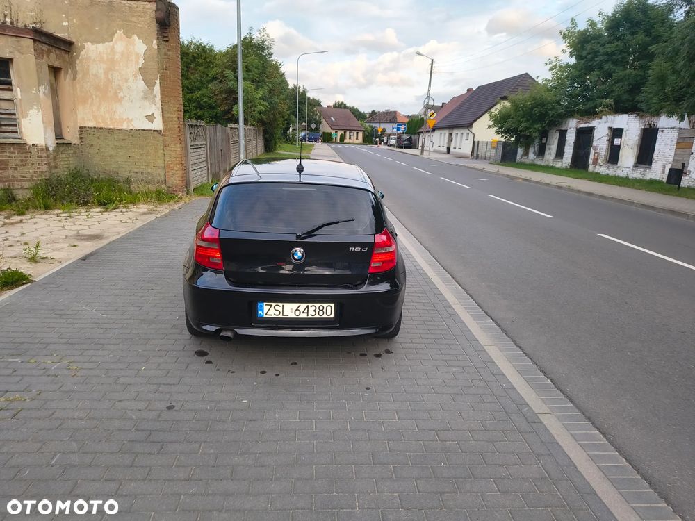 BMW Seria 1 118d - 2