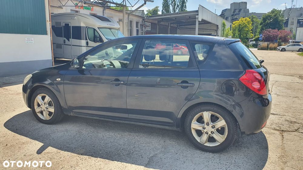 Kia Ceed 1.6 Crdi Comfort - 12
