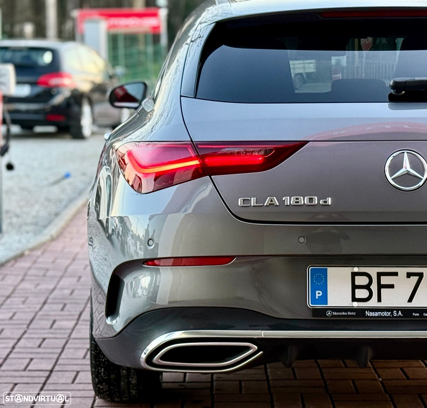 Mercedes-Benz CLA 180 d Shooting Brake AMG Line Aut. - 12