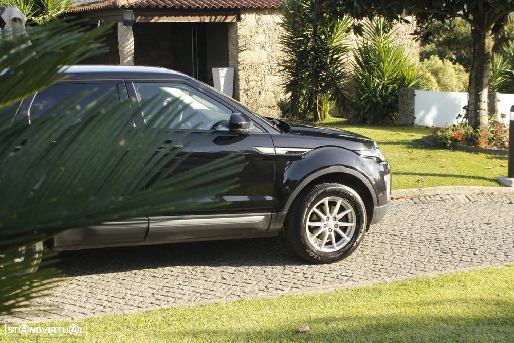 Land Rover Range Rover Evoque 2.0 eD4 SE Dynamic - 6