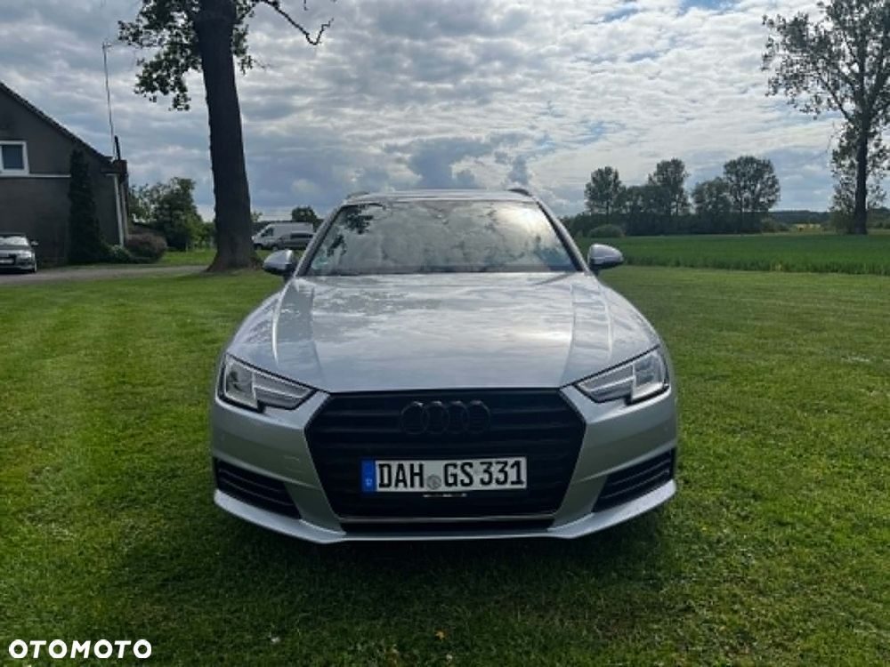 Audi A4 Avant 2.0 TDI DPF Ambition - 9
