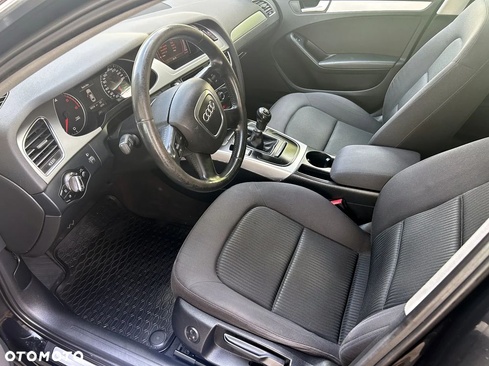 Audi A4 Limousine 2.0 TDI - 6