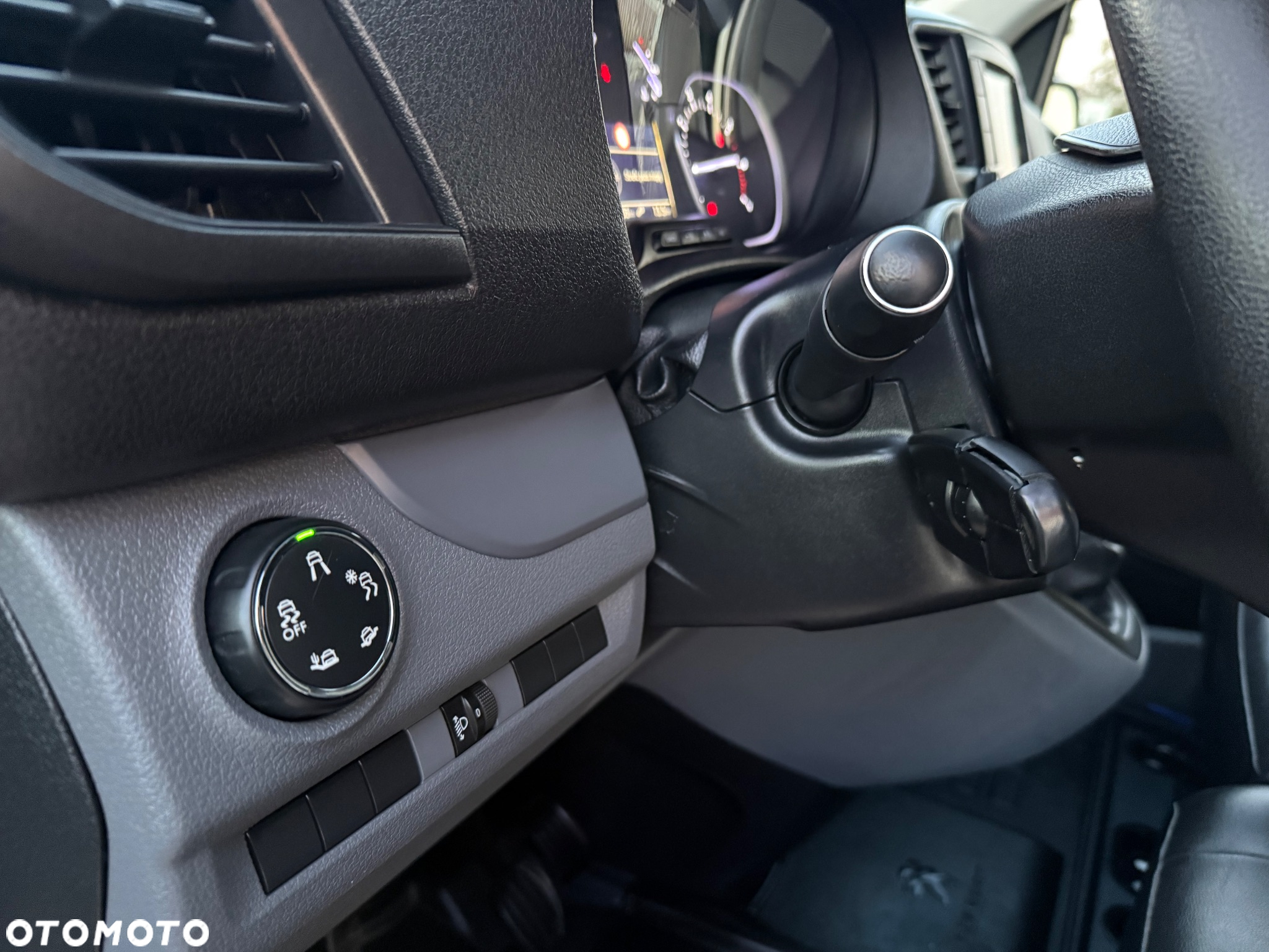 Peugeot EXPERT - 8