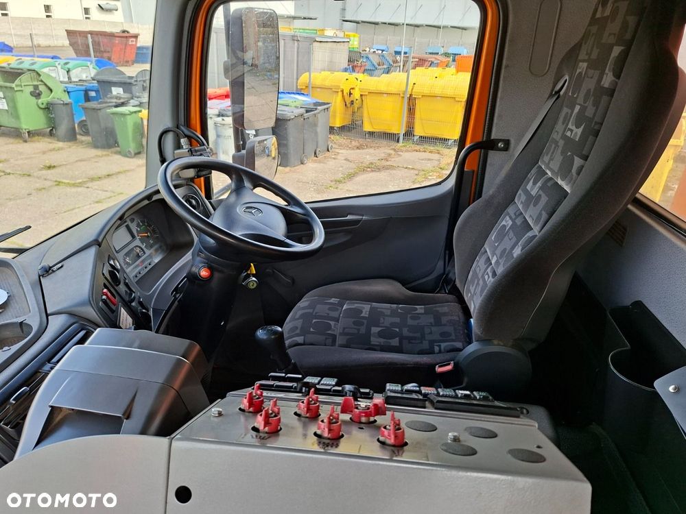 Versalift Atego 1518 Lko - 28