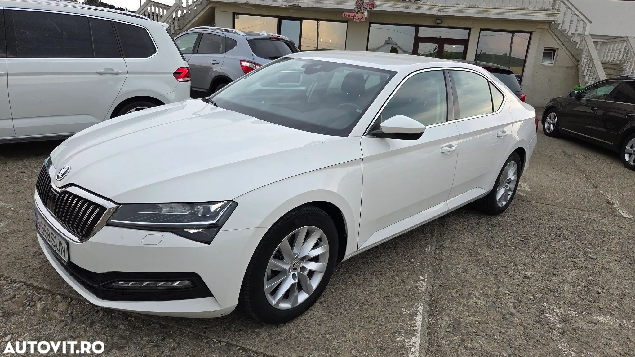 Skoda Superb 2.0 TDI Style - 1