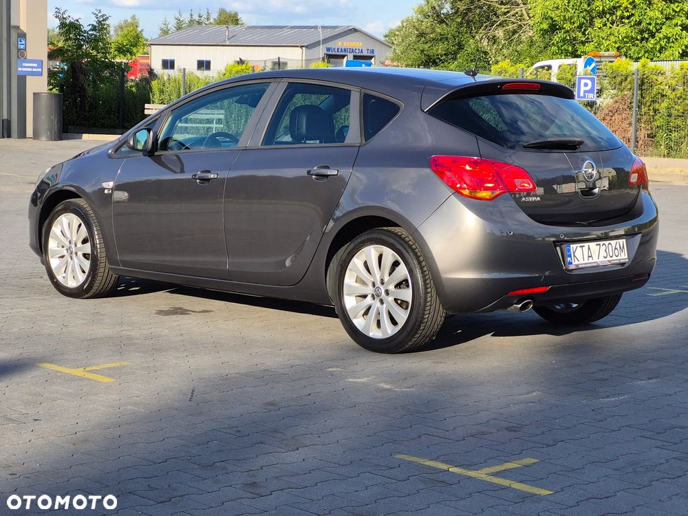 Opel Astra 1.4 Turbo - 3