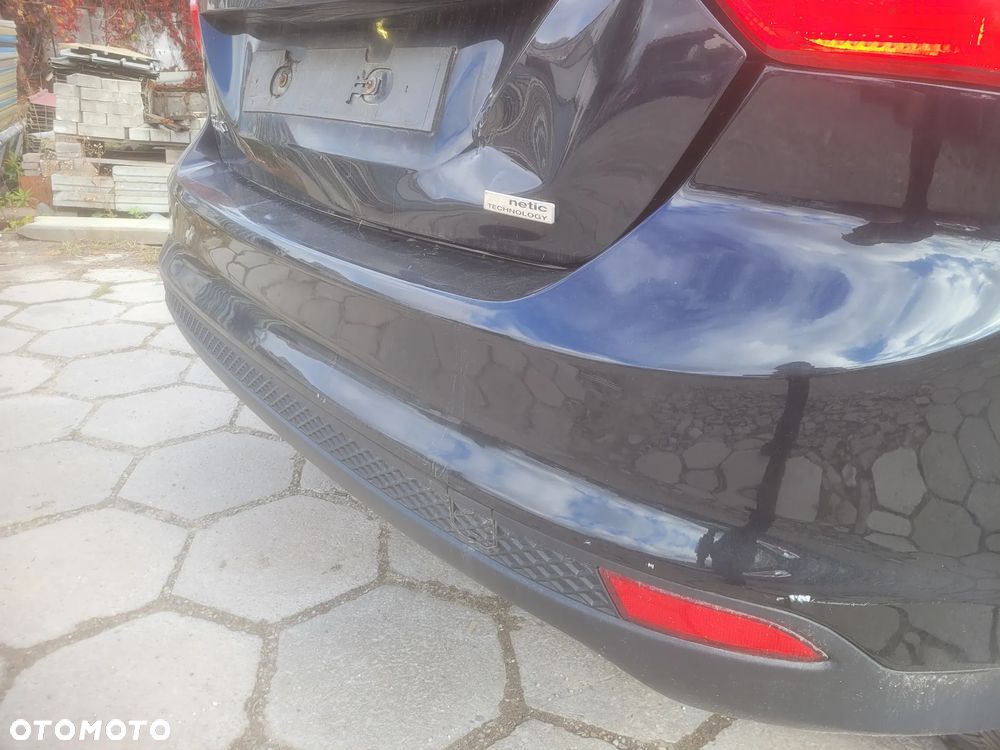 Ford Focus 1.6 TDCi DPF SYNC Edition - 14