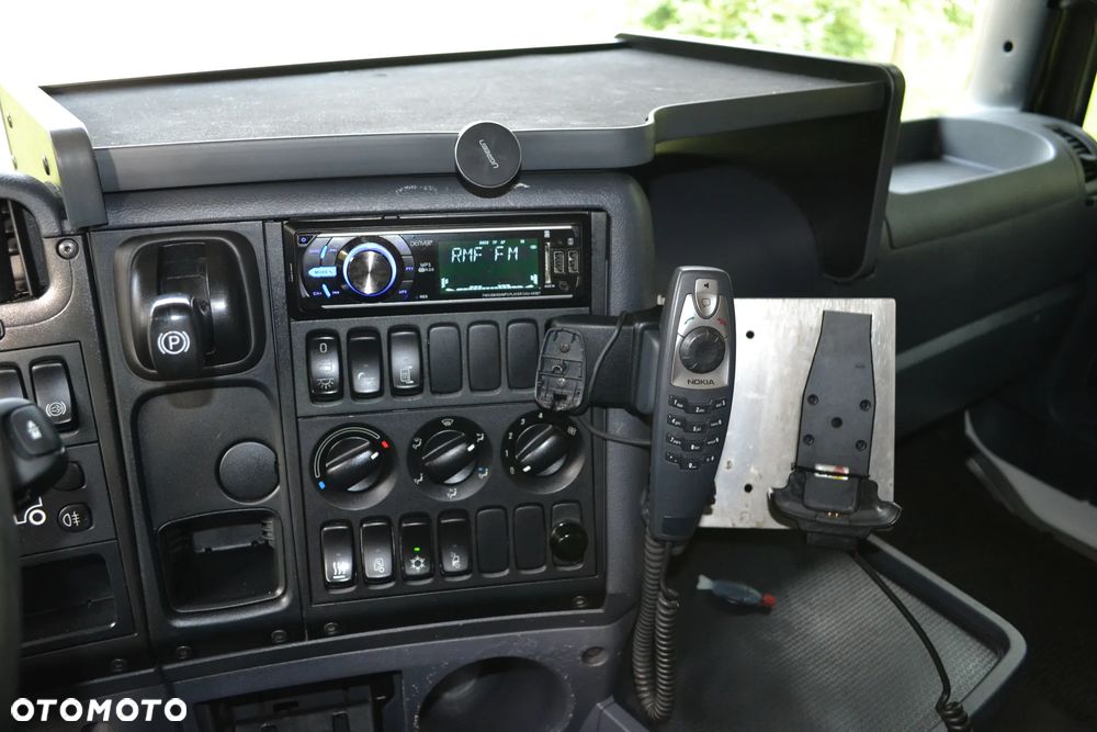Scania R 420  TYLKO 670000 km KLIMATYZACJA TRZECIA OŚ SKRĘTNA - 23