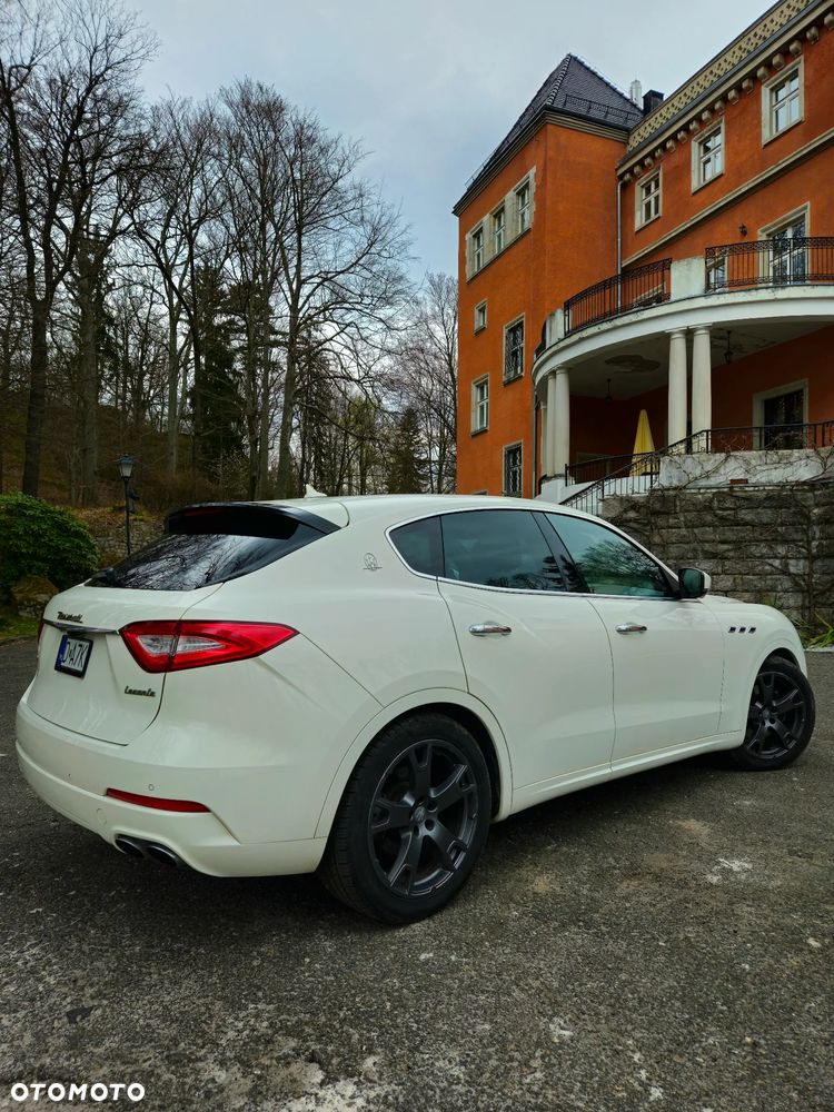 Maserati Levante - 7