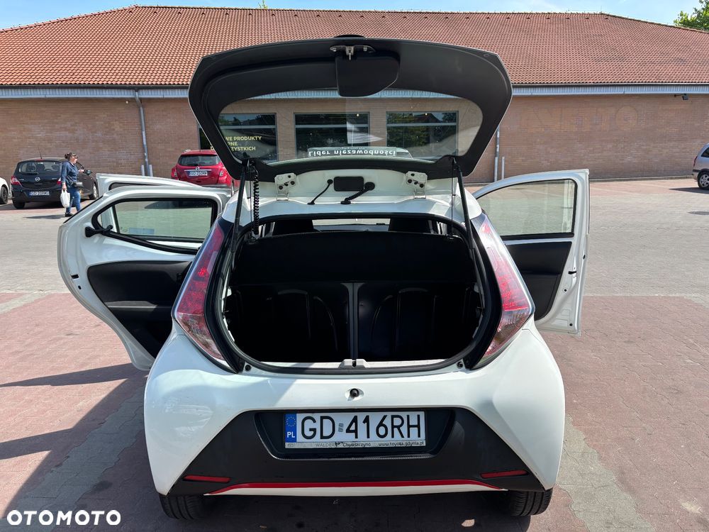 Toyota Aygo - 13