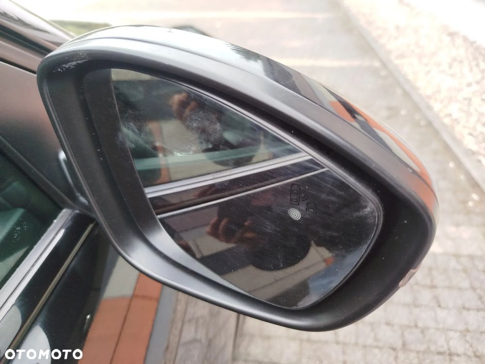 Peugeot 208 1.2 PureTech GT Pack S&S EAT8 - 24