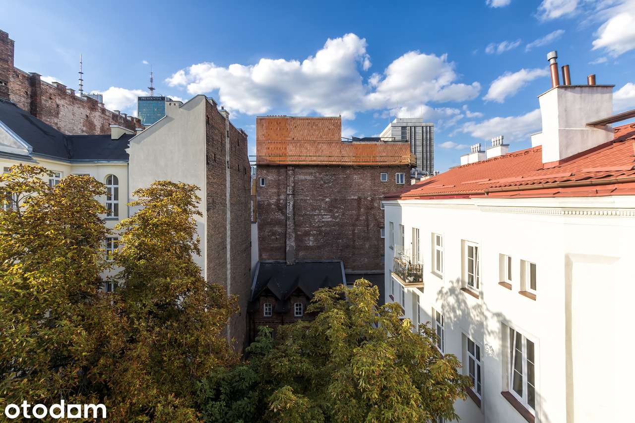 klimatyczne studio w zabytkowej kamienicy | Hoża
