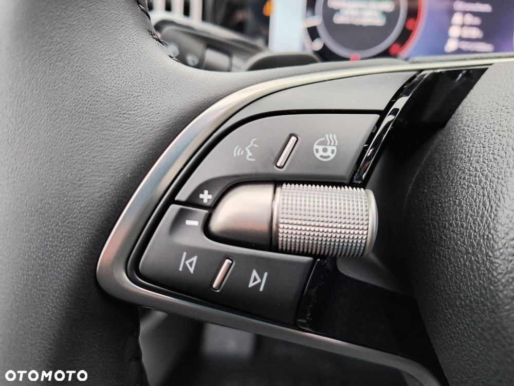 Skoda Superb 2.0 TSI Selection DSG - 27