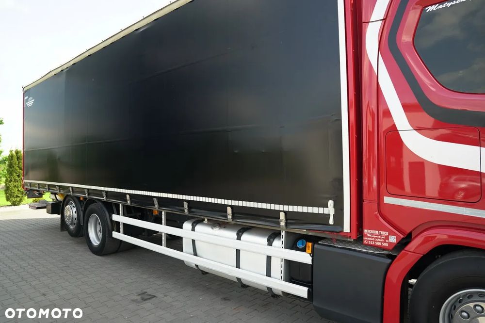 Scania R 410 / FIRANKA 9,5 M  / 6x2 / OŚ PODNOSZONA / WINDA DHOLLANDIA  / EURO 6 - 14