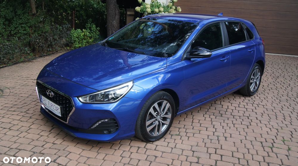Hyundai i30 1.4 Passion - 2