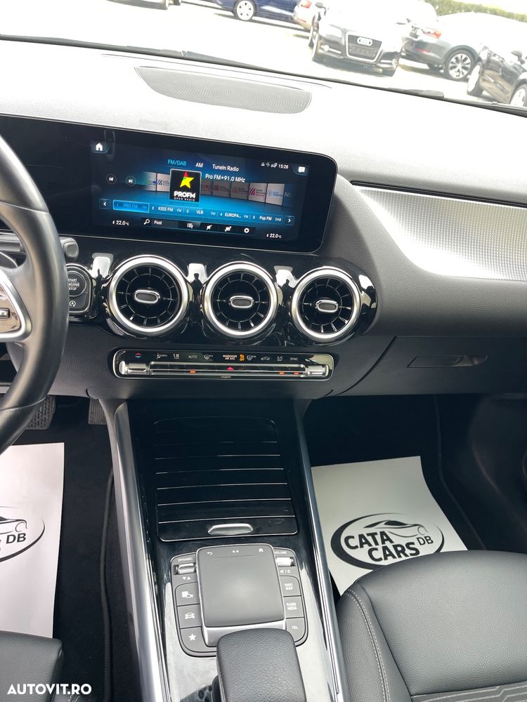 Mercedes-Benz GLA 200 d 8G-DCT Style - 32