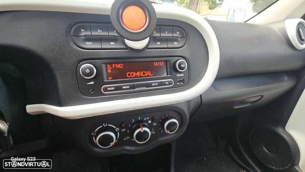 Renault Twingo SCe 70 S&S Intens - 12
