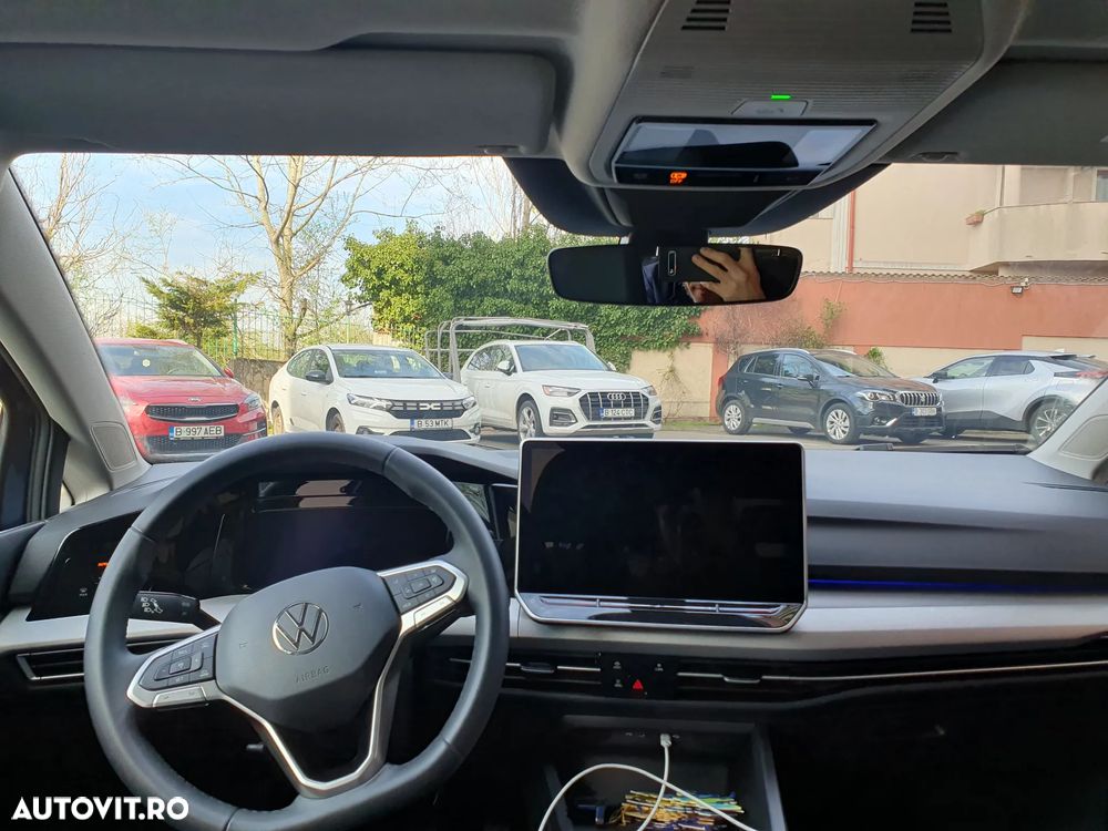 Volkswagen Golf 1.5 eTSI DSG MHEV Life - 13