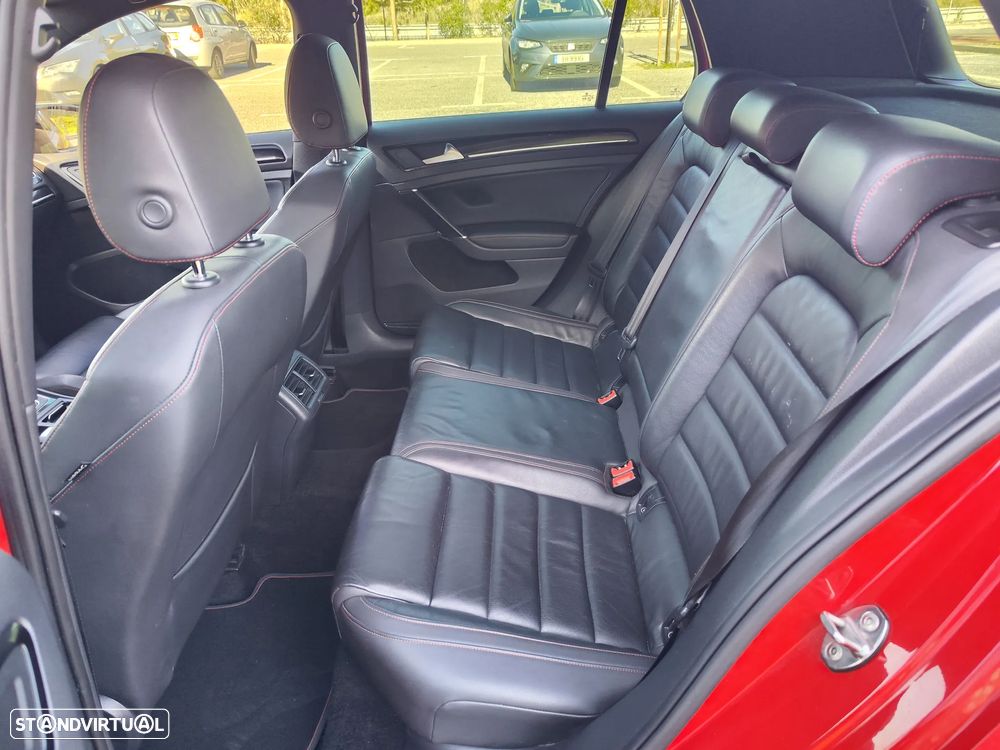 VW Golf GTI BlueMotion DSG - 19