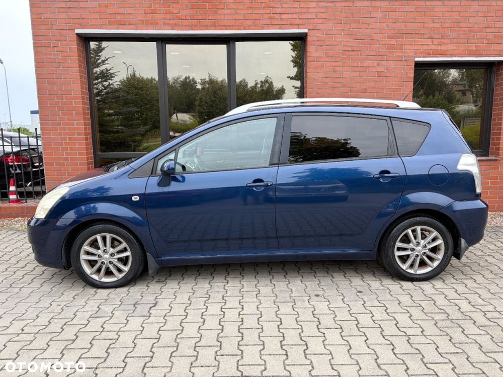 Toyota Corolla Verso 2.2 D-4D Executive - 20