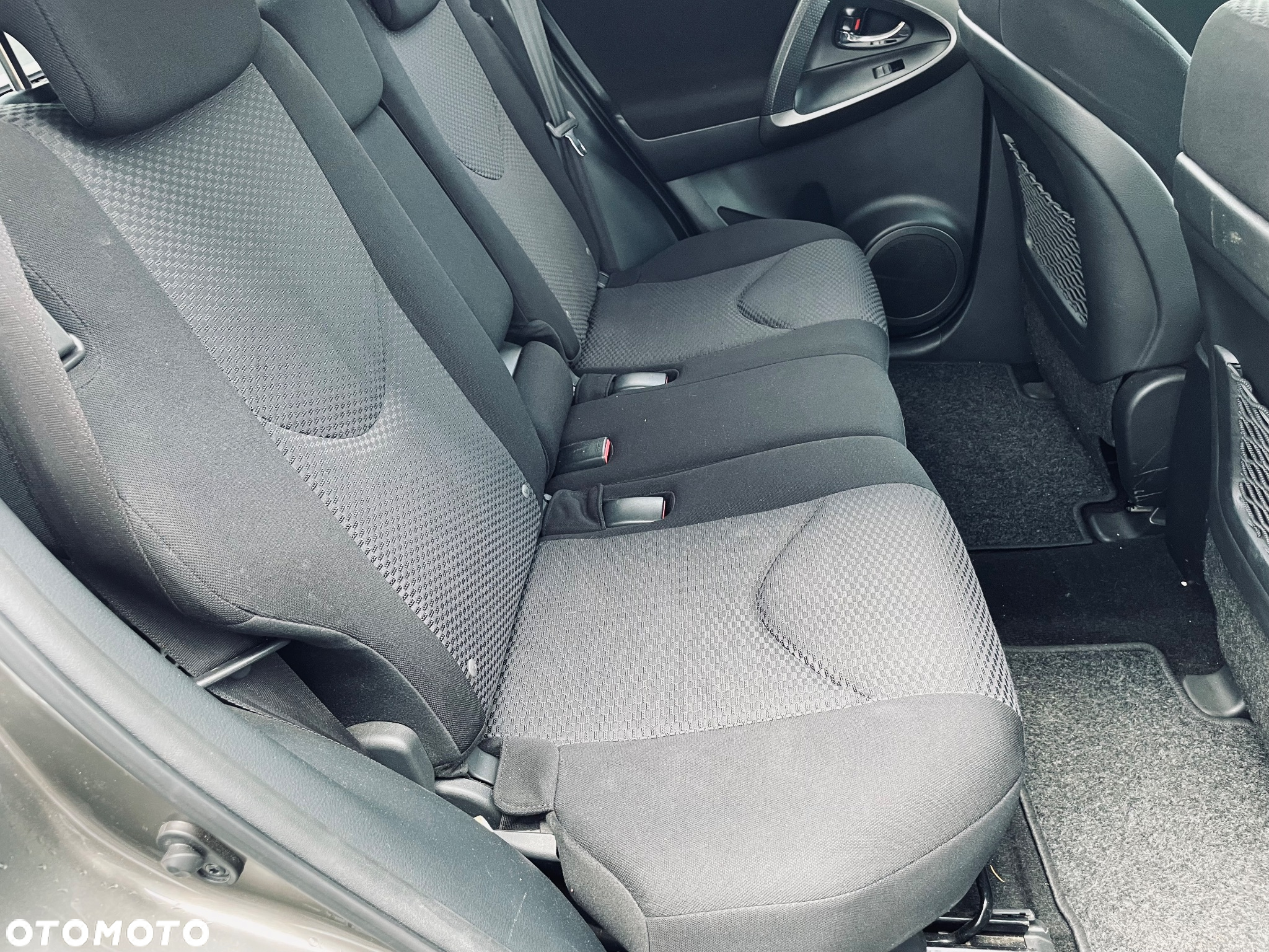 Toyota RAV4 2.0 VVT-i Sol 4x2 - 34