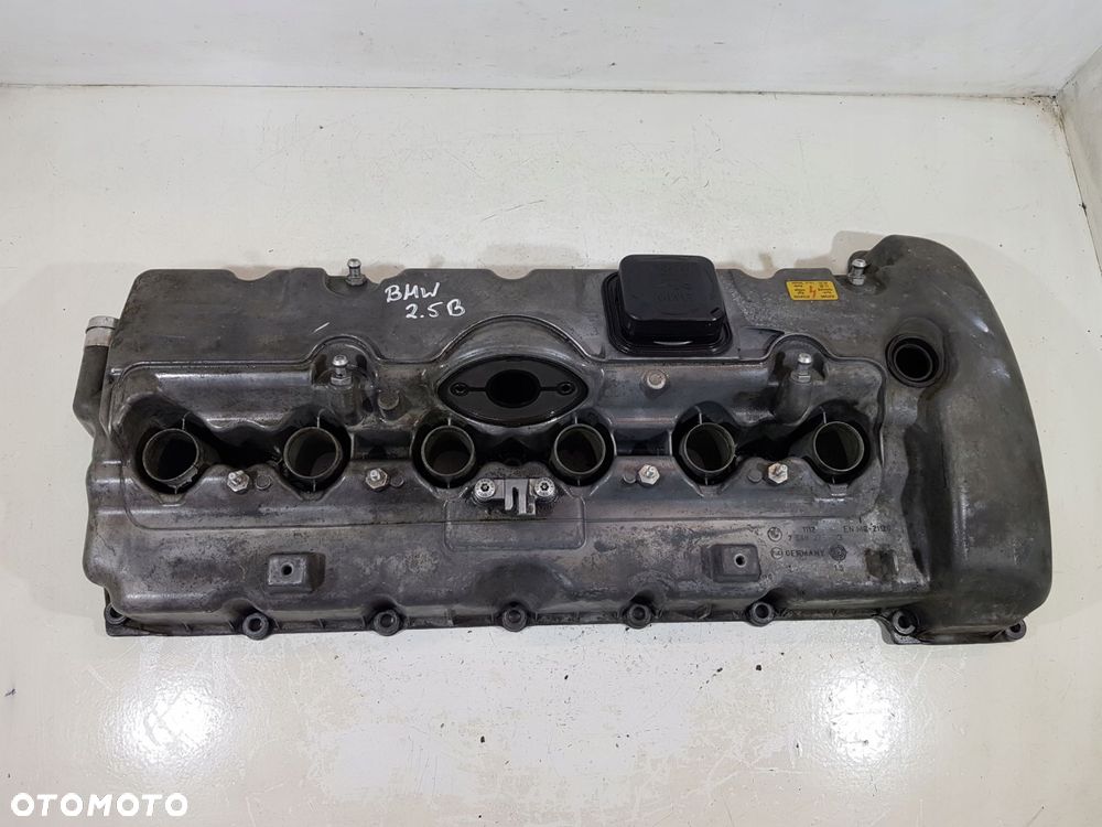 pokrywa zaworów 7548275 bmw e90 e91 e60 e61 2.5 b - 1