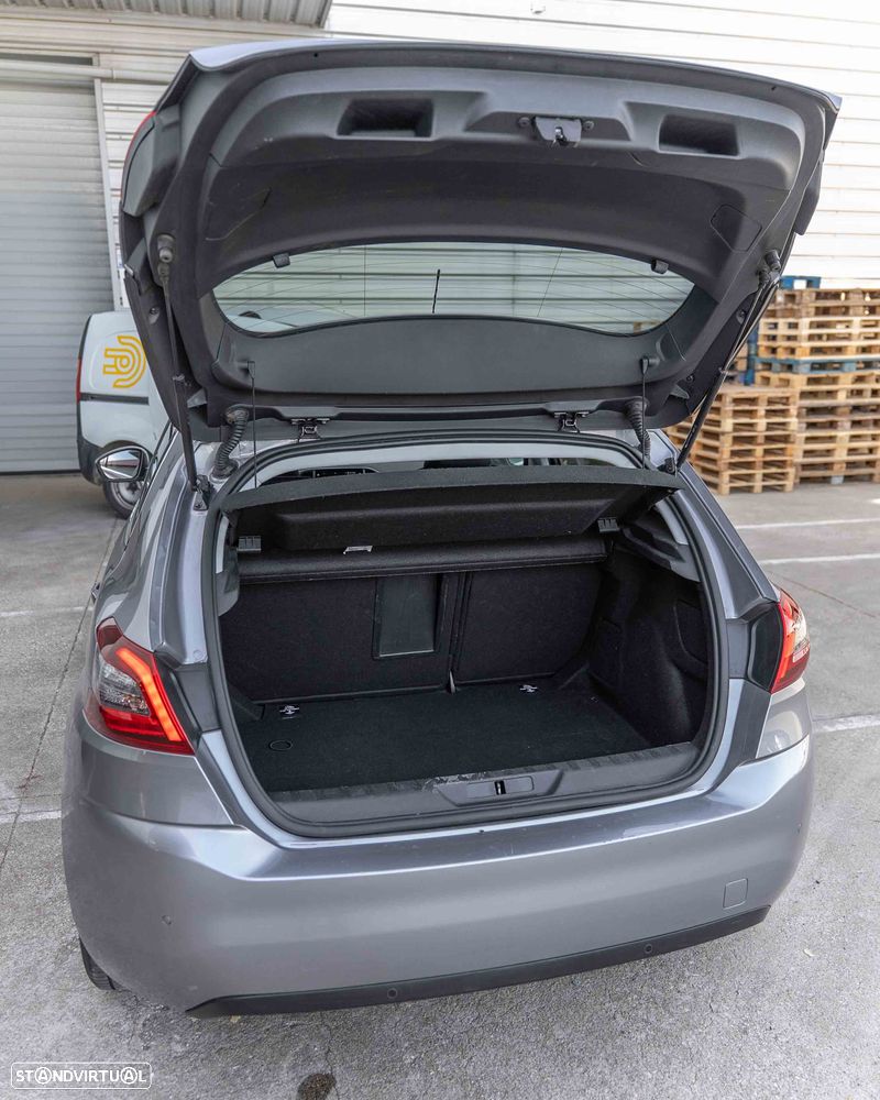 Peugeot 308 PureTech 130 GPF EAT8 Stop & Start Allure - 31