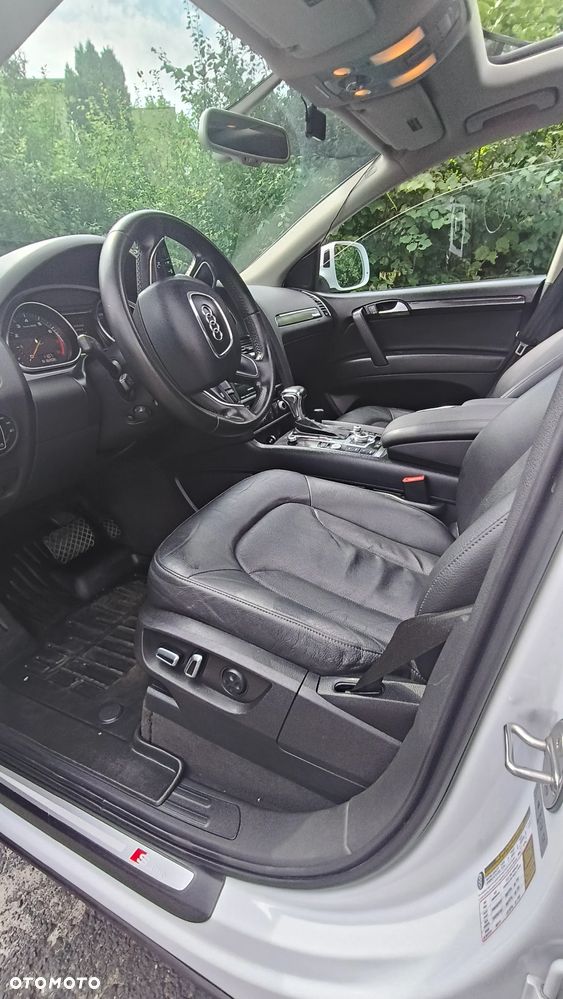 Audi Q7 - 15