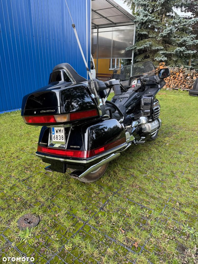 Honda GL - 6