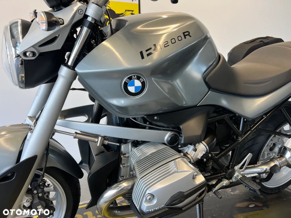 BMW R - 9