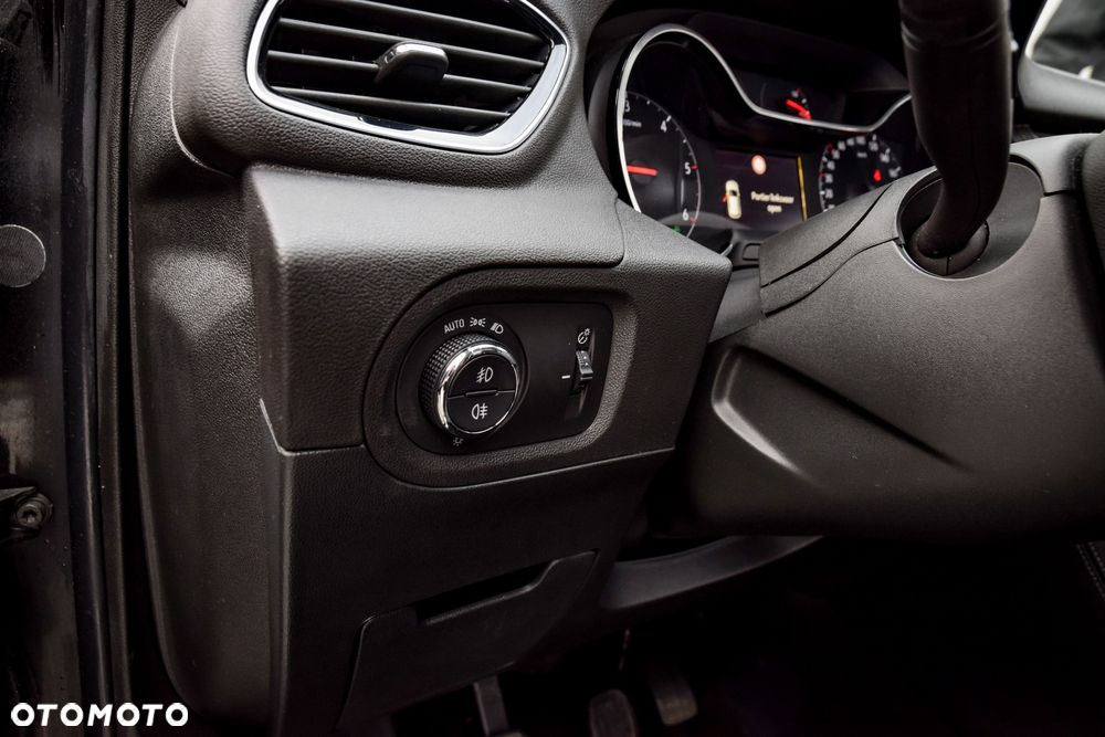 Opel Grandland X 1.6 D Start/Stop Business INNOVATION - 17