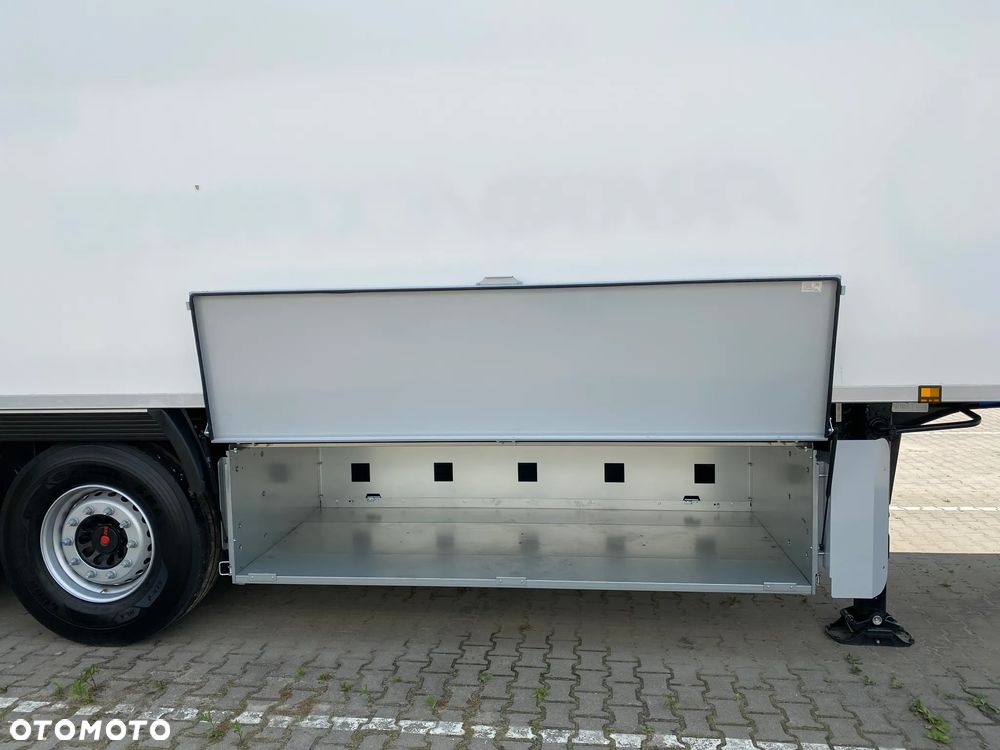 Chereau DO PRZEWOZU MIĘSA HAKOWA - 12