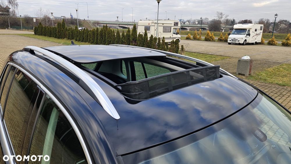 Volkswagen Tiguan 2.0 TDI DPF BlueMotion Technology Cup Sport & Style - 14