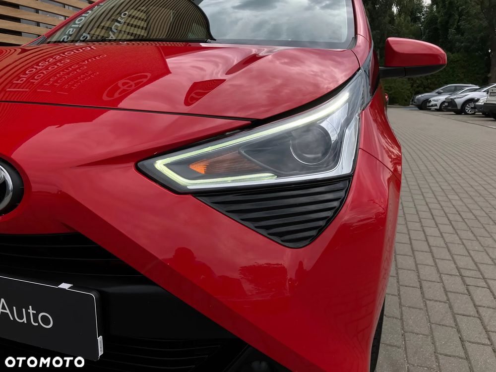 Toyota Aygo x-play - 14