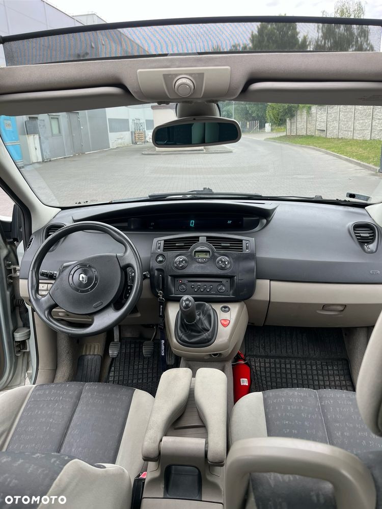 Renault Scenic 1.5d Ci Confort Privilege - 29