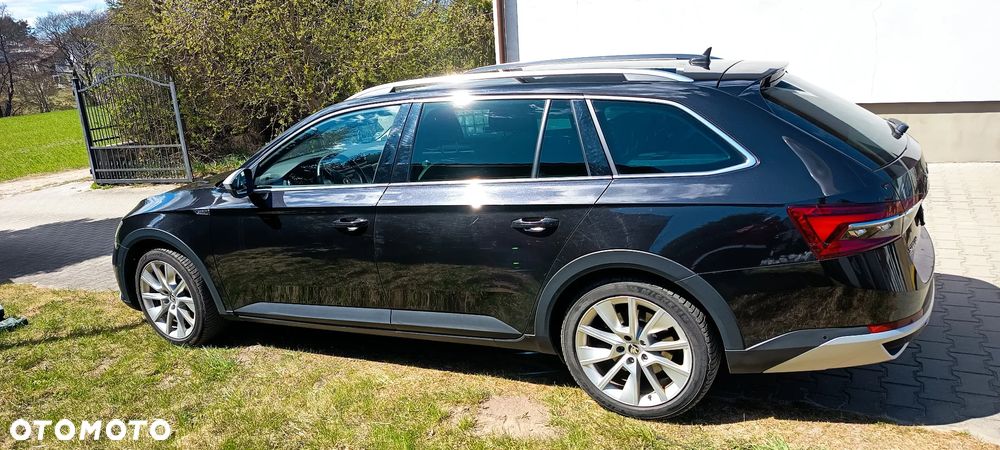 Skoda Superb 2.0 TSI 4x4 Scout DSG - 24