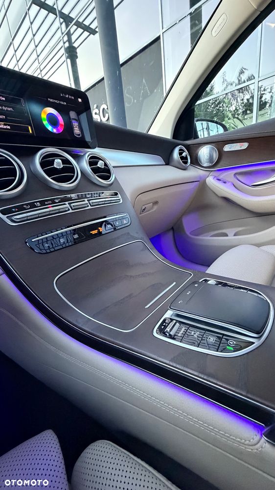 Mercedes-Benz GLC - 35