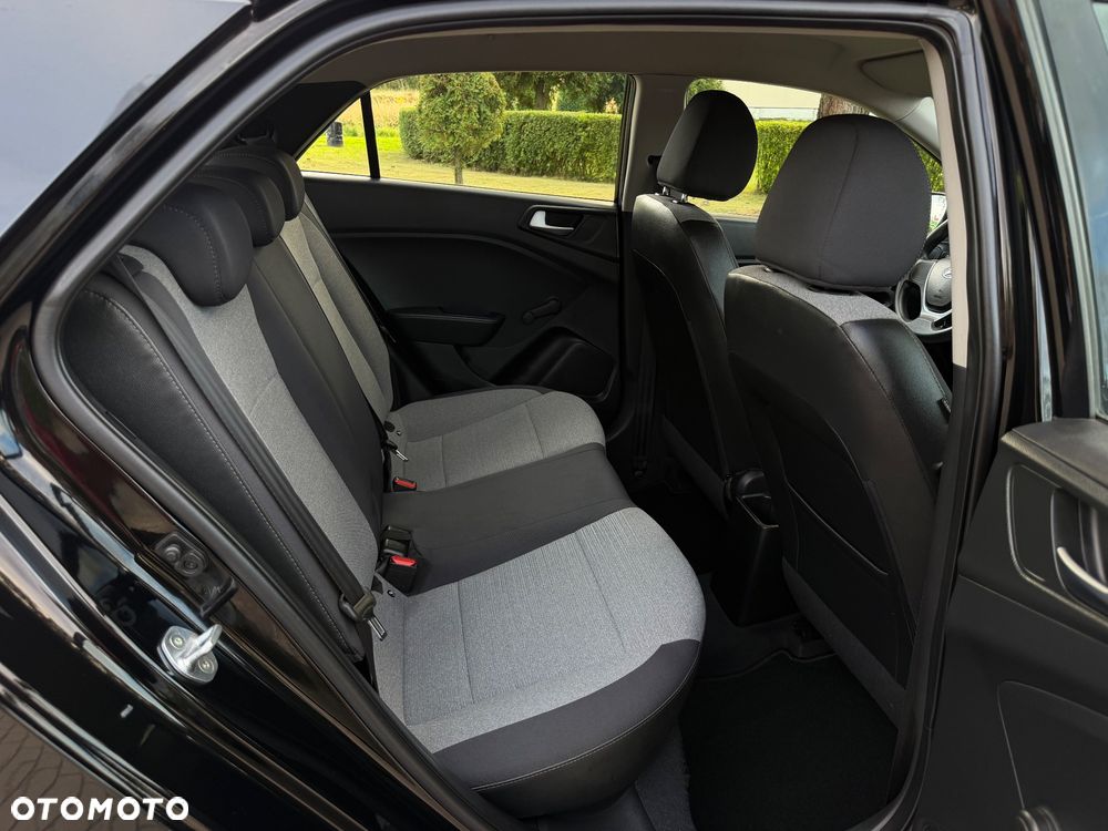 Hyundai i20 1.2 Pure - 34