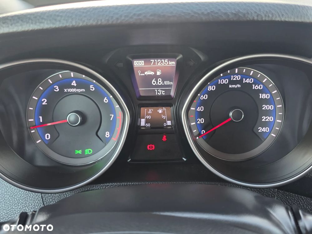 Hyundai i30 blue 1.4 Classic Navigation - 28