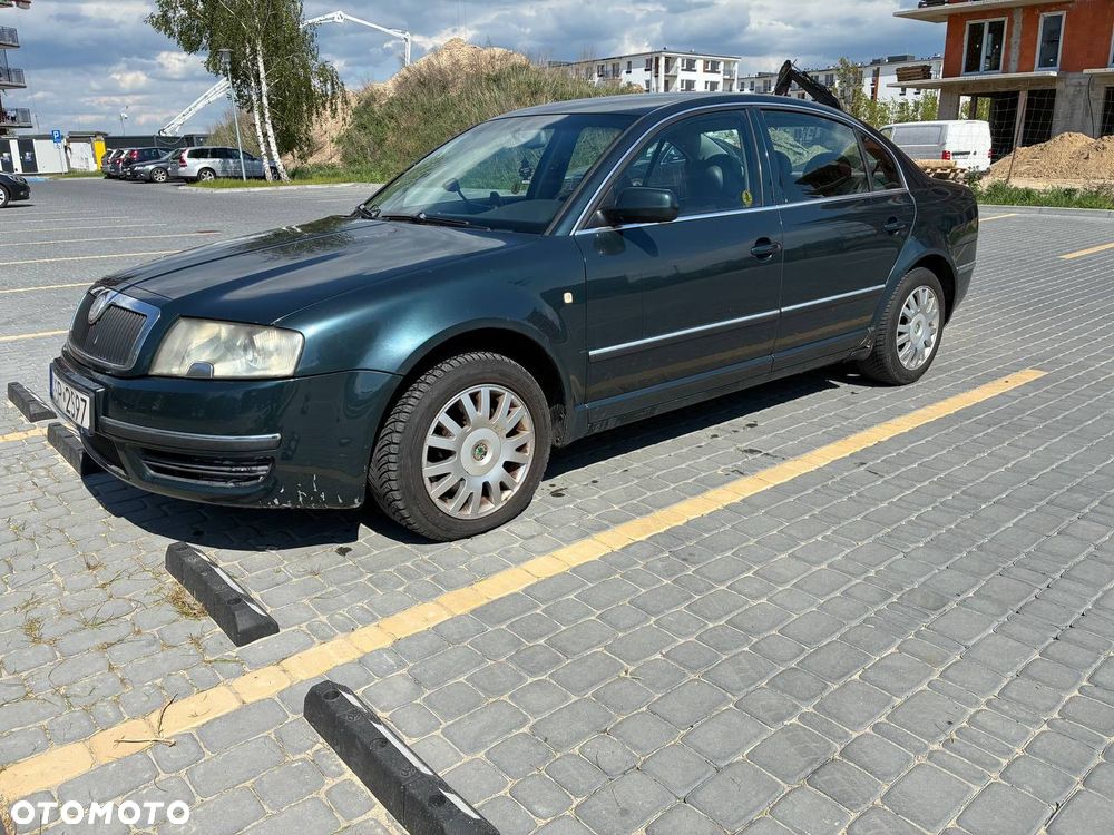 Skoda Superb 2.5 TDI Elegance - 1
