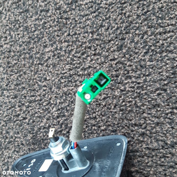 Antena Płetwa Rekin Nawigacji GPS HYUNDAI I30 gen III - 3