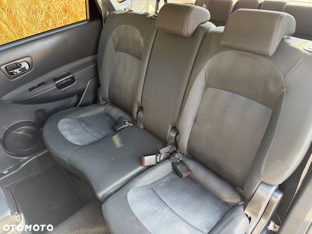 Nissan Qashqai+2 - 36