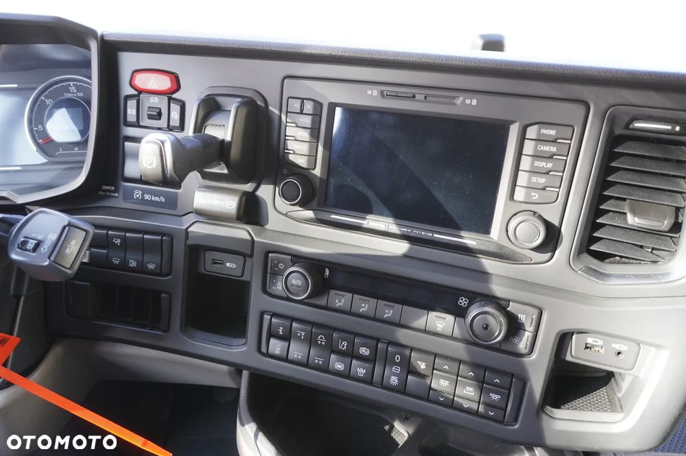Scania R500 E6 6x2 / Chłodnia Lecapitaine 21 EPAL / Carrier Supra 1150 / 2021 / oś skrętna - 22