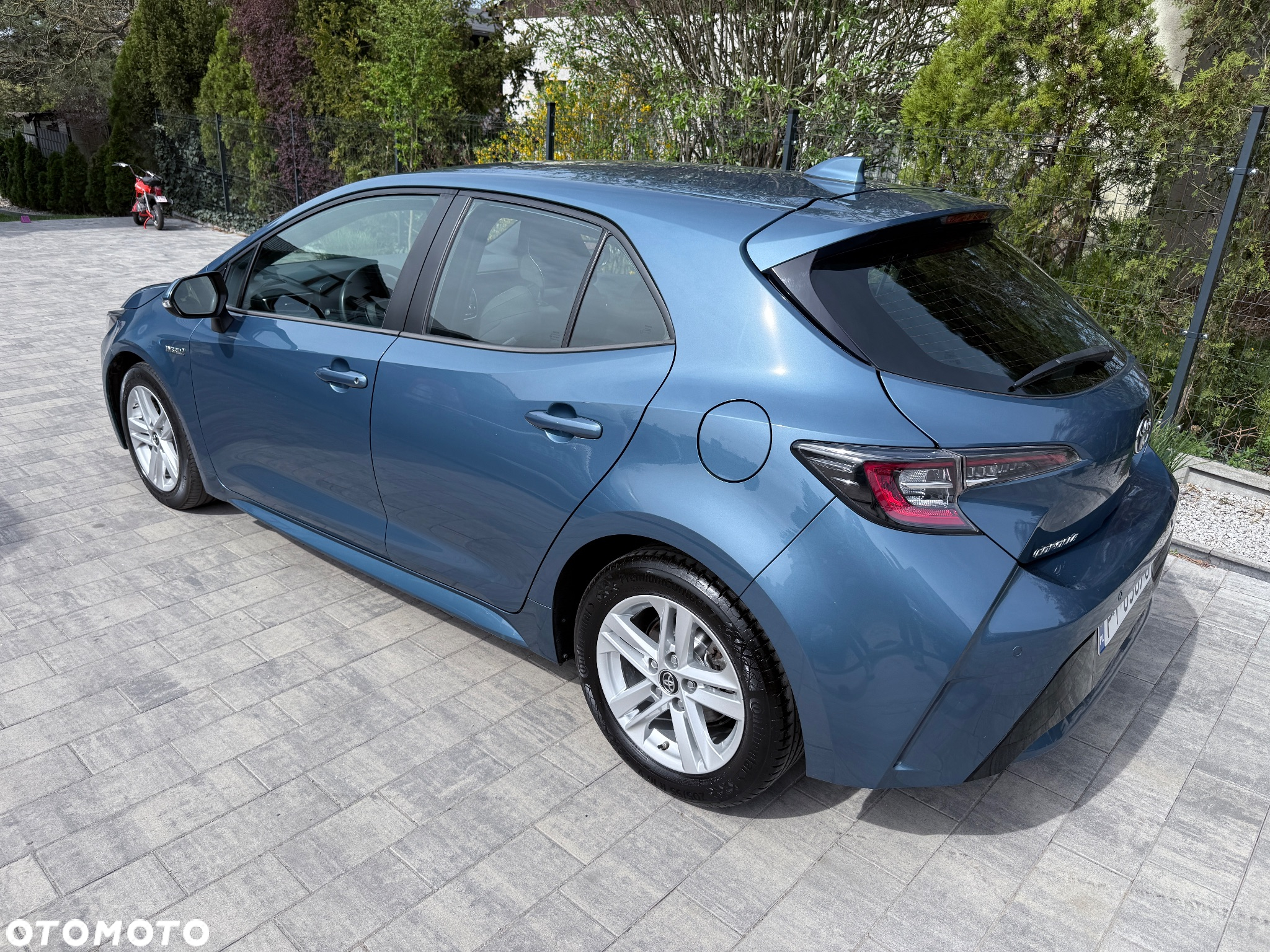 Toyota Corolla - 32