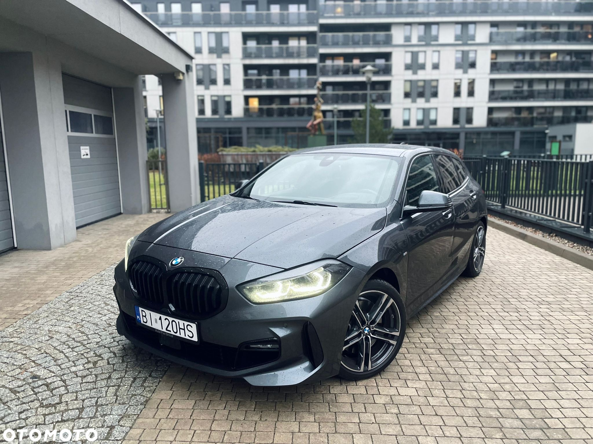 BMW Seria 1 120d xDrive M Sport - 2