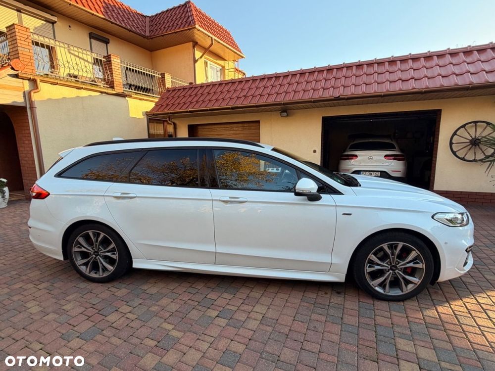 Ford Mondeo - 9