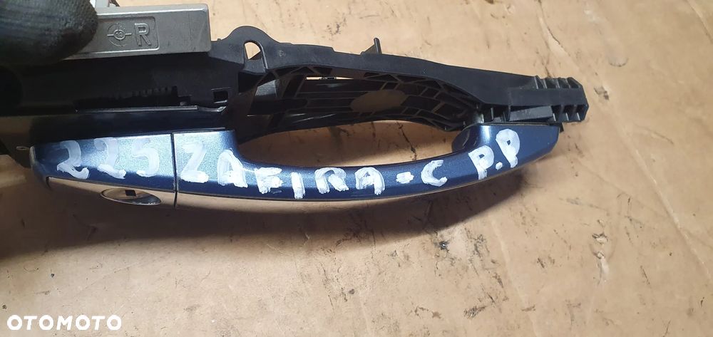 Klamka prawy przód przednia prawa Opel Zafira C UK 13577482 - 8